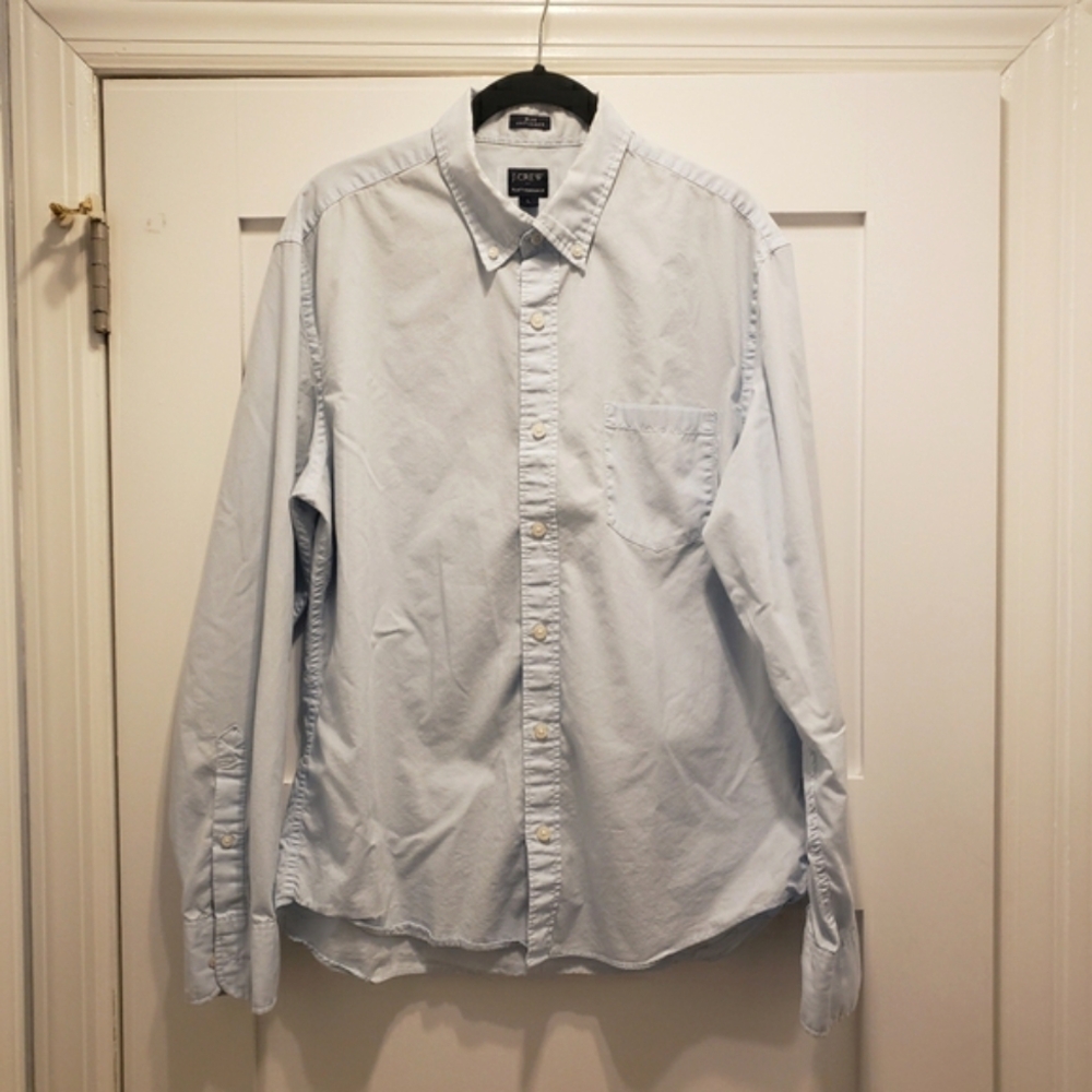 J.CREW Men's SLIM UNTUCKED PERFORMANCE Light Blue Button-Down Shirt Size L. EUC